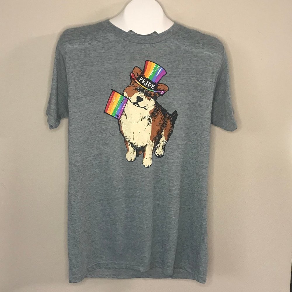 The love of paws Pride T-Shirt - Picture 1 of 2